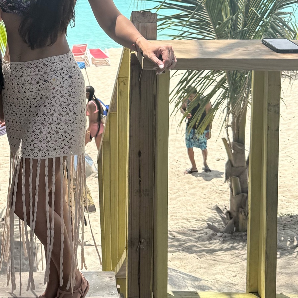 Zara Crochet Skirt with Fringe - Picture 6 of 6